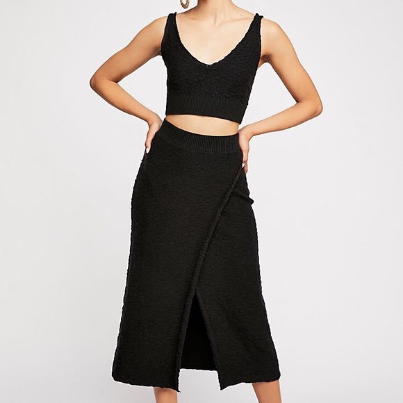 Free People Dresses & Skirts - Free People Black Knit Midi Skirt